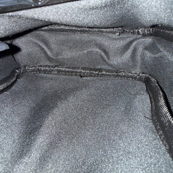 Star Wars Crossbody Bag – “May The Force Be With You” – Darth Vader & Lightsaber - Picture 10 of 10